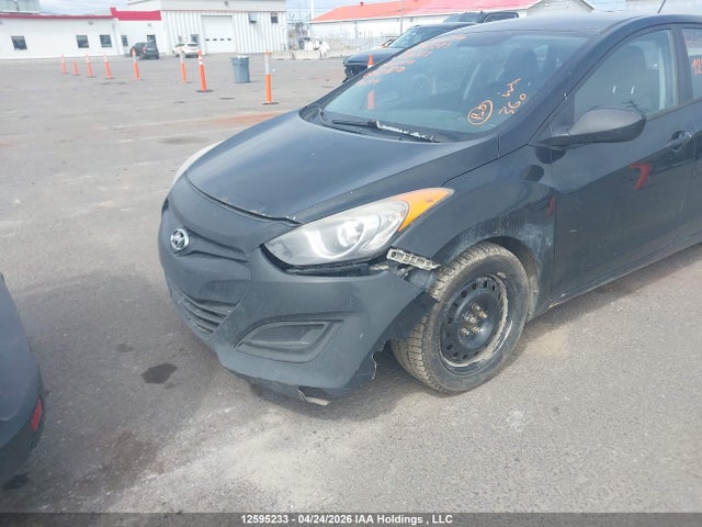 KMHD25LH5EU210373 Hyundai Elantra Gt Gl