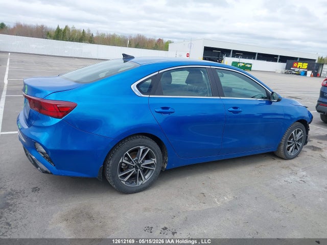 12612169 :رقم المزاد ، 3KPF34AD0NE441894 vin ، 2022 Kia Forte مزاد بيع