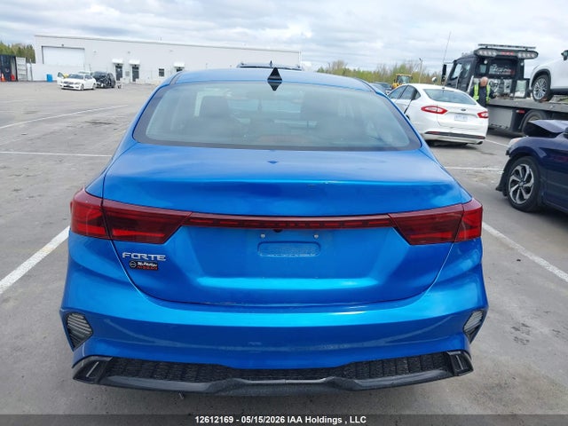 12612169 :رقم المزاد ، 3KPF34AD0NE441894 vin ، 2022 Kia Forte مزاد بيع