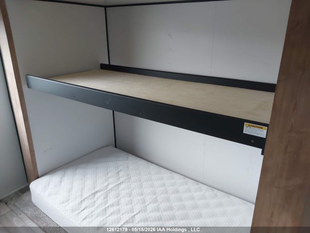 Продажа на аукционе авто 2022 Keystone Springdale, vin: 4YDTSGP22N3111613, номер лота: 12612179