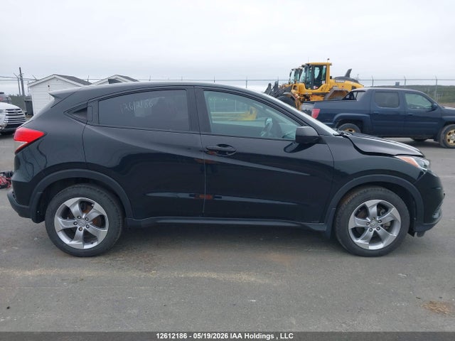 2020 Honda Hr-v Lx მანქანა იყიდება აუქციონზე, vin: 3CZRU6H37LM104378, აუქციონის ნომერი: 12612186