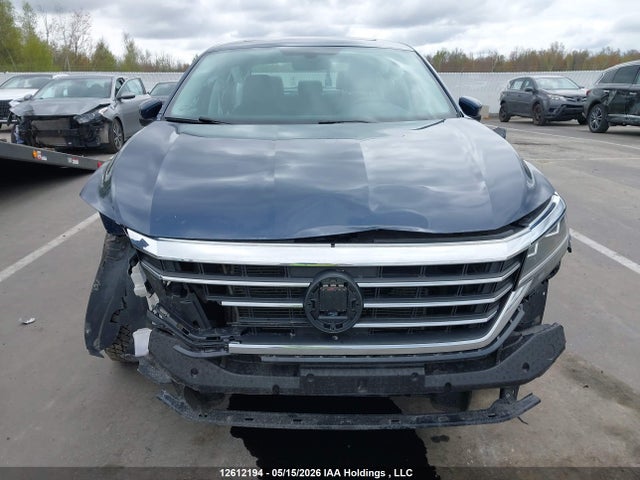 Volkswagen Passat 2021 1VWBA7A32MC014779 Image 13