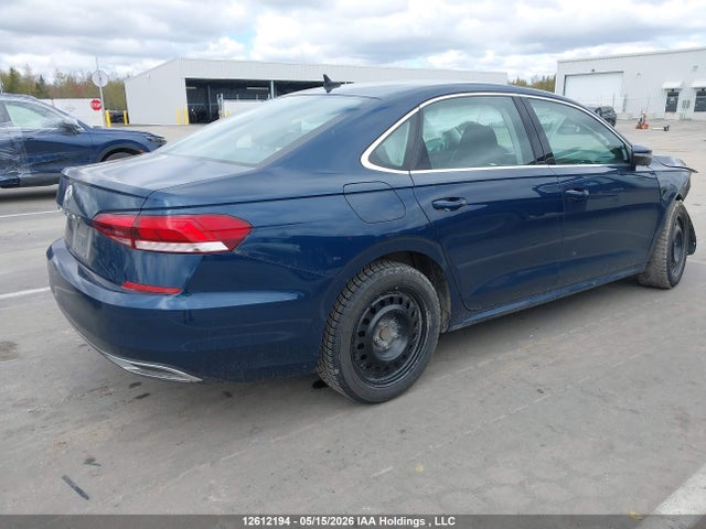 1VWBA7A32MC014779 Volkswagen Passat