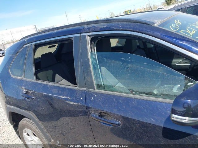 2T3RWRFV9LW048061 Toyota Rav4 Hybrid Xle