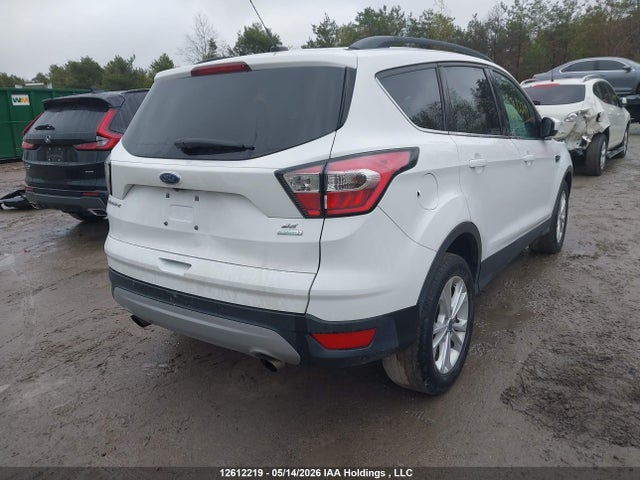 1FMCU0GD1HUC29376 Ford ESCAPE SE