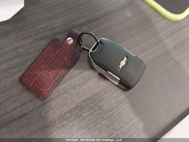 12612228 :رقم المزاد ، 1GNSKJKC2KR337498 vin ، 2019 Chevrolet Suburban Premier مزاد بيع