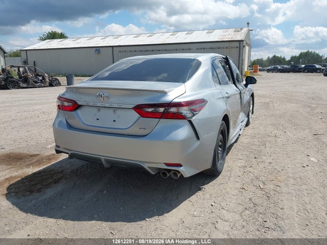 4T1G11AK5NU630755 Toyota CAMRY SE