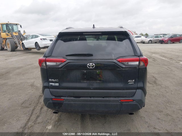 2022 Toyota Rav4 Xle/xle Premium მანქანა იყიდება აუქციონზე, vin: 2T3R1RFVXNC301004, აუქციონის ნომერი: 12612268