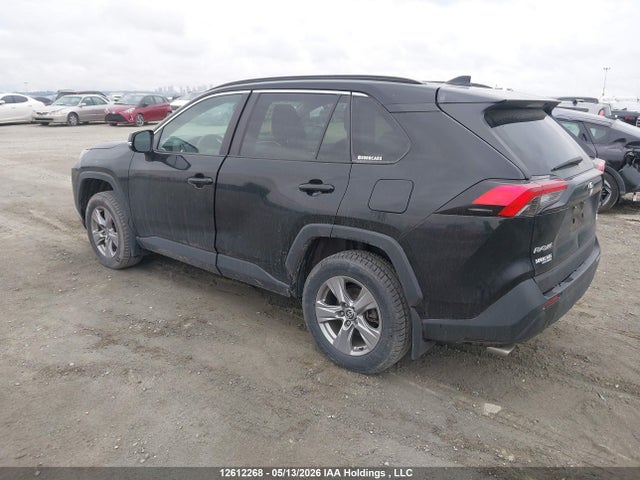 2022 Toyota Rav4 Xle/xle Premium მანქანა იყიდება აუქციონზე, vin: 2T3R1RFVXNC301004, აუქციონის ნომერი: 12612268