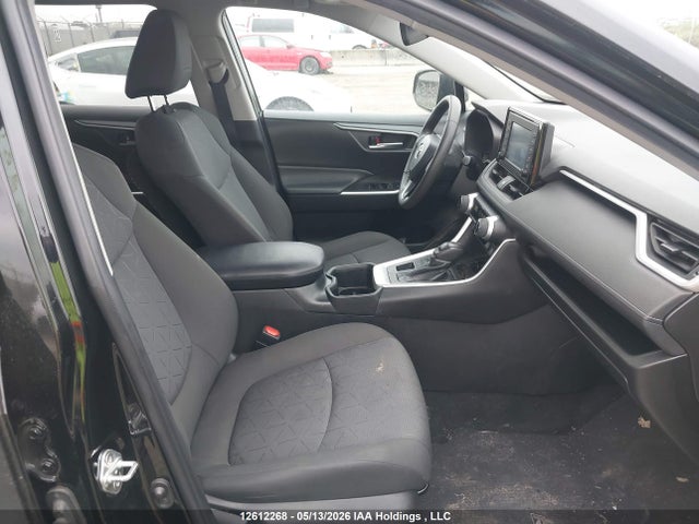 2022 Toyota Rav4 Xle/xle Premium მანქანა იყიდება აუქციონზე, vin: 2T3R1RFVXNC301004, აუქციონის ნომერი: 12612268