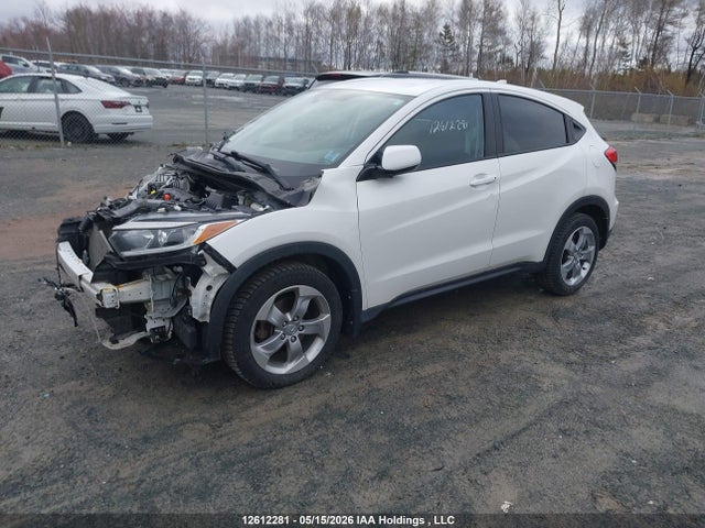 3CZRU6H36NM103497 Honda HR-V LX