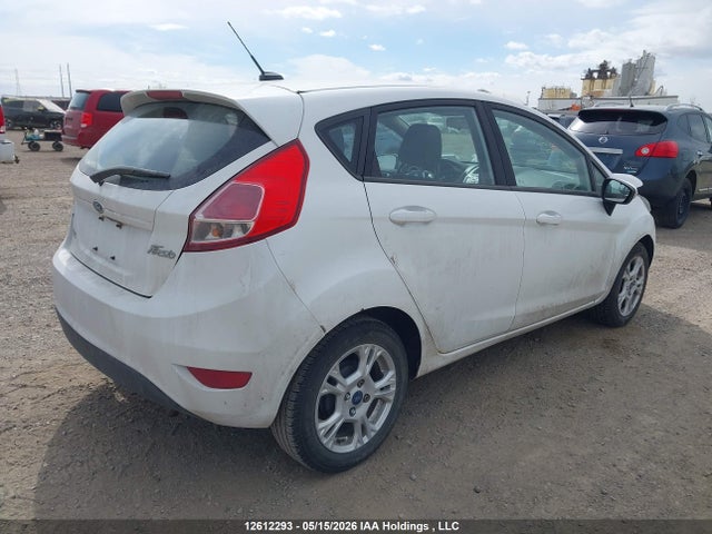 3FADP4EJ4GM106101 Ford FIESTA SE