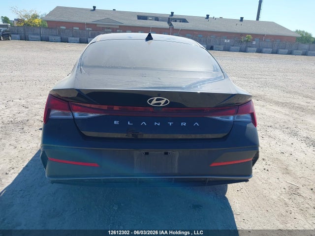 2025 Hyundai Elantra Preferred With Tech Package მანქანა იყიდება აუქციონზე, vin: KMHLM4DG7SU953182, აუქციონის ნომერი: 12612302