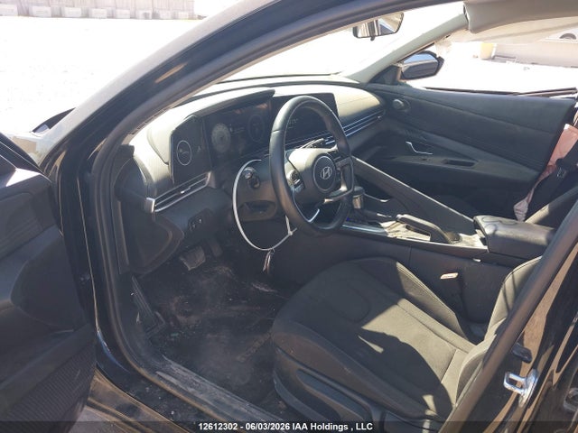 2025 Hyundai Elantra Preferred With Tech Package მანქანა იყიდება აუქციონზე, vin: KMHLM4DG7SU953182, აუქციონის ნომერი: 12612302
