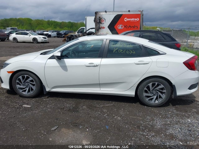 Продажа на аукционе авто 2016 Honda Civic Ex, vin: 2HGFC2F76GH001677, номер лота: 12612326