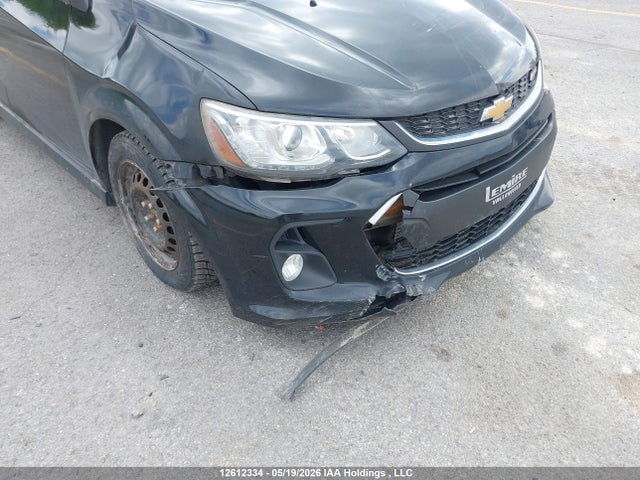 1G1JD6SB1H4169872 Chevrolet SONIC LT
