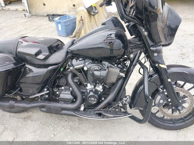 5HD1KRCA6JB675937 Harley-Davidson Flhxs Street Glide Special