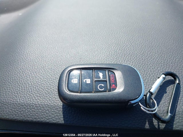 2023 Honda Cr-v Touring Hybrid მანქანა იყიდება აუქციონზე, vin: 2HKRS6H97PH205805, აუქციონის ნომერი: 12612354