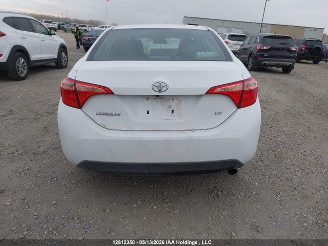 12612358 :رقم المزاد ، 2T1BURHE6JC111306 vin ، 2018 Toyota Corolla L/le/xle/se/xse مزاد بيع