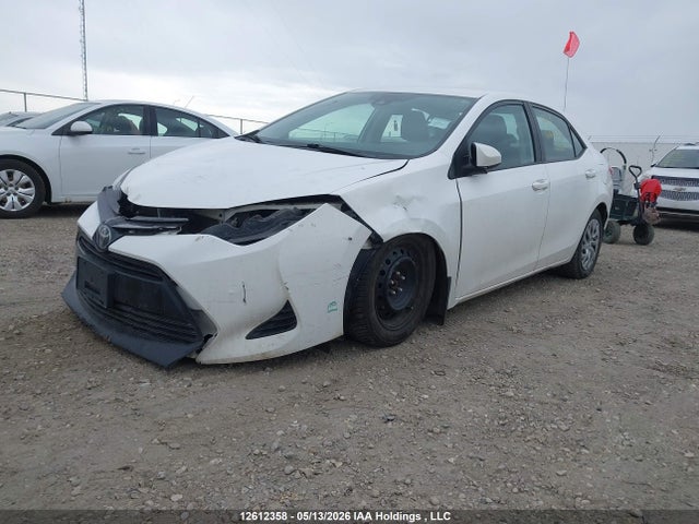 12612358 :رقم المزاد ، 2T1BURHE6JC111306 vin ، 2018 Toyota Corolla L/le/xle/se/xse مزاد بيع
