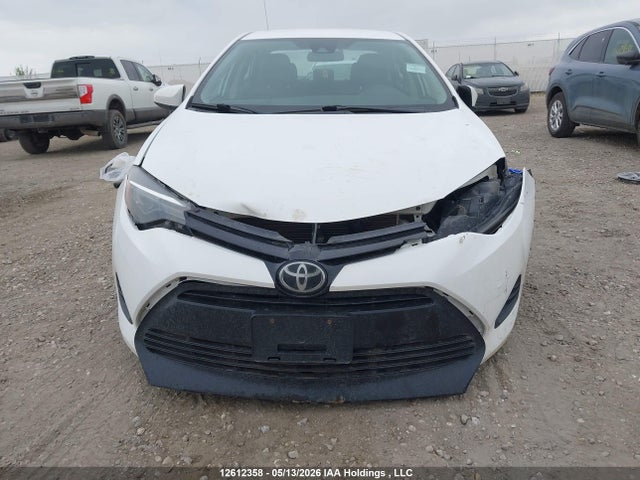 12612358 :رقم المزاد ، 2T1BURHE6JC111306 vin ، 2018 Toyota Corolla L/le/xle/se/xse مزاد بيع