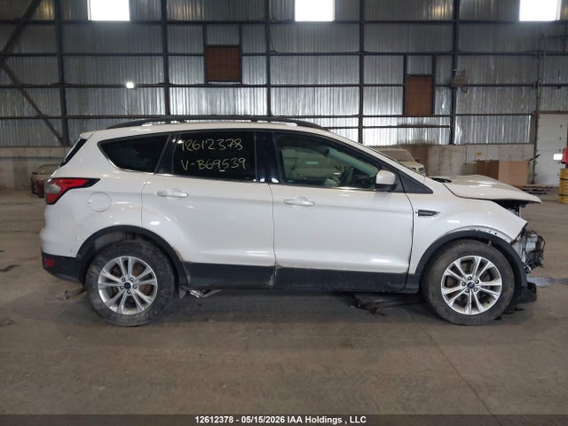 1FMCU9GD3HUB69539 Ford ESCAPE SE