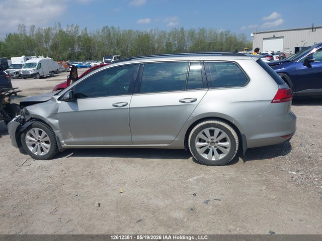 2017 Volkswagen Golf Sportwagen 1.8 Tsi Comfortline/1.8 Tsi Trendline მანქანა იყიდება აუქციონზე, vin: 3VWC17AU0HM509211, აუქციონის ნომერი: 12612381