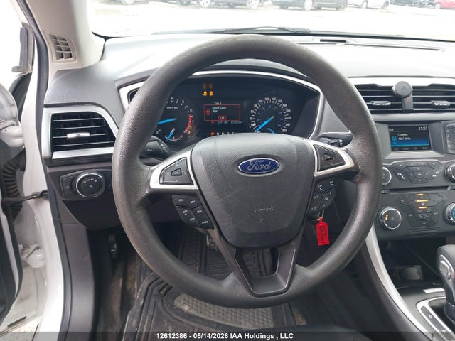12612386 :رقم المزاد ، 3FA6P0H73FR259927 vin ، 2015 Ford Fusion Se مزاد بيع