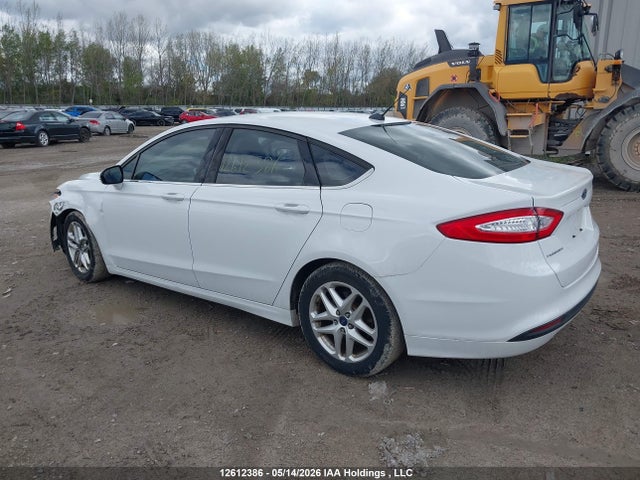 12612386 :رقم المزاد ، 3FA6P0H73FR259927 vin ، 2015 Ford Fusion Se مزاد بيع
