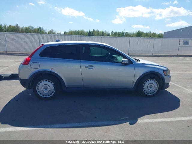 Aukcja sprzedaży 2010 Volvo C30 2.4i, vin: YV1382MK6A2179139, numer aukcji: 12612389