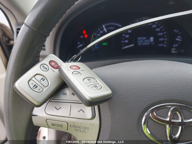 12612418 :رقم المزاد ، 4T1BB3EKXAU114334 vin ، 2010 Toyota Camry Hybrid مزاد بيع
