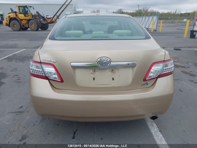 12612418 :رقم المزاد ، 4T1BB3EKXAU114334 vin ، 2010 Toyota Camry Hybrid مزاد بيع