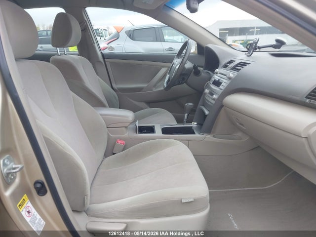 12612418 :رقم المزاد ، 4T1BB3EKXAU114334 vin ، 2010 Toyota Camry Hybrid مزاد بيع