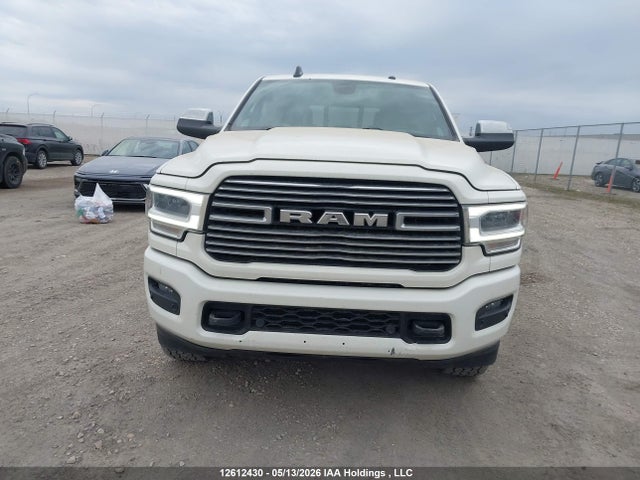12612430 :رقم المزاد ، 3C6UR5KL9NG124032 vin ، 2022 Ram 2500 Laramie مزاد بيع