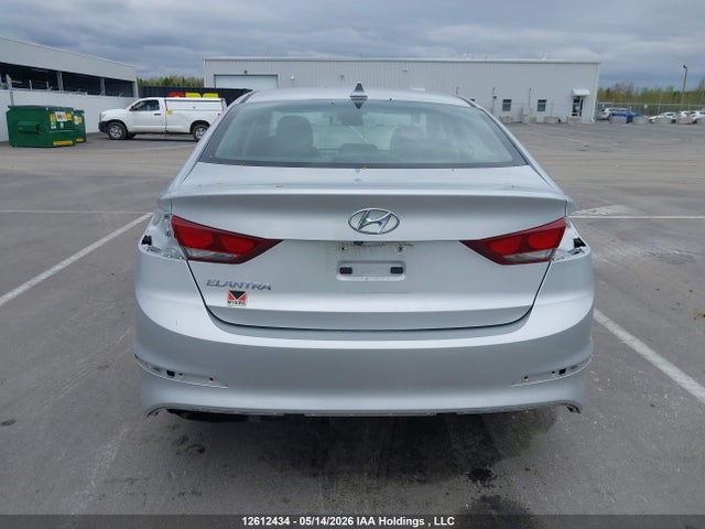 Продажа на аукционе авто 2018 Hyundai Elantra Gl, vin: KMHD84LF0JU708823, номер лота: 12612434