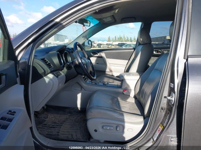 12595093 :رقم المزاد ، JTEES44A092144106 vin ، 2009 Toyota Highlander V6 مزاد بيع