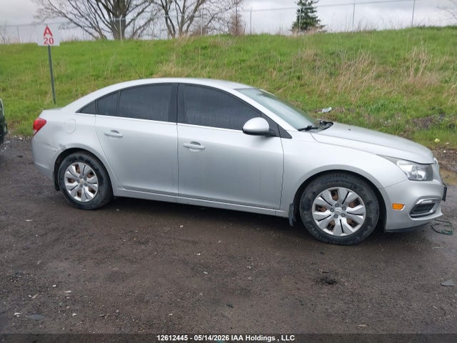 2015 Chevrolet Cruze 1lt მანქანა იყიდება აუქციონზე, vin: 1G1PC5SB7F7226255, აუქციონის ნომერი: 12612445