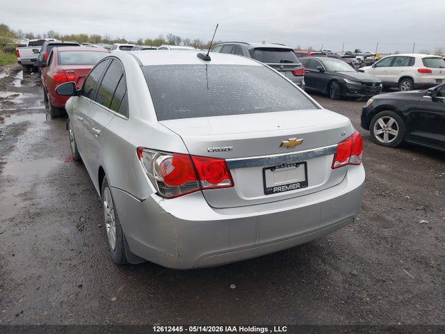 2015 Chevrolet Cruze 1lt მანქანა იყიდება აუქციონზე, vin: 1G1PC5SB7F7226255, აუქციონის ნომერი: 12612445