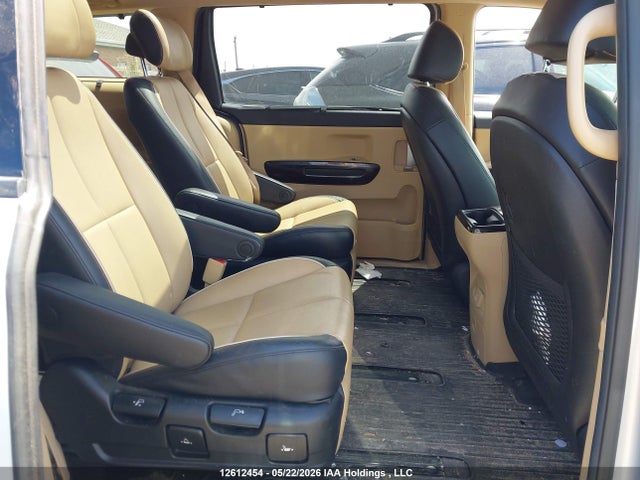 Продажа на аукционе авто 2015 Kia Sedona, vin: KNDME5C14F6079330, номер лота: 12612454