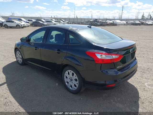 Ford FOCUS SE 2014 1FADP3F28EL343691 Image 3