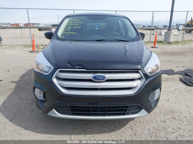 Продажа на аукционе авто 2019 Ford Escape Se, vin: 1FMCU9GD6KUB71616, номер лота: 12612500