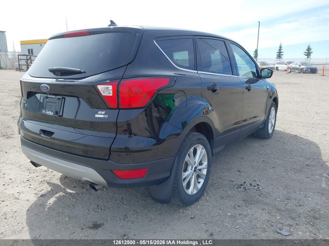 Продажа на аукционе авто 2019 Ford Escape Se, vin: 1FMCU9GD6KUB71616, номер лота: 12612500