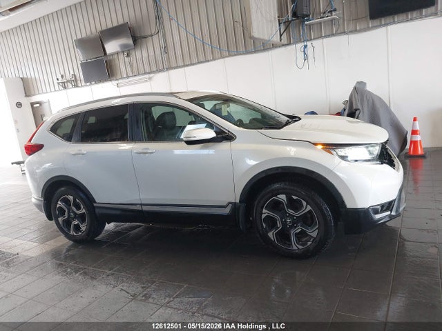Auction sale of the 2018 Honda Cr-v Touring, vin: 2HKRW2H96JH143365, lot number: 12612501
