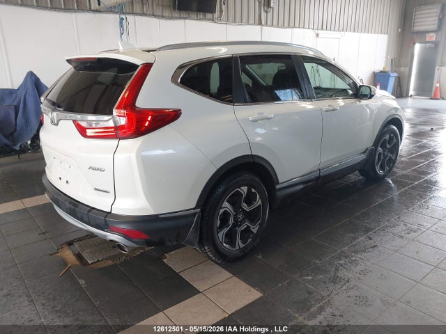 Auction sale of the 2018 Honda Cr-v Touring, vin: 2HKRW2H96JH143365, lot number: 12612501