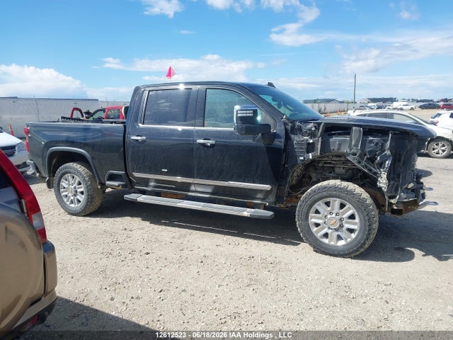 2GC4YVEY3R1157643 Chevrolet Silverado K3500 High Country