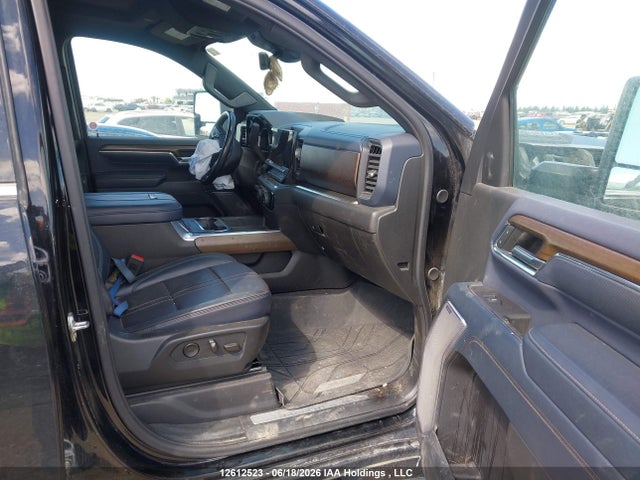 2GC4YVEY3R1157643 Chevrolet Silverado K3500 High Country