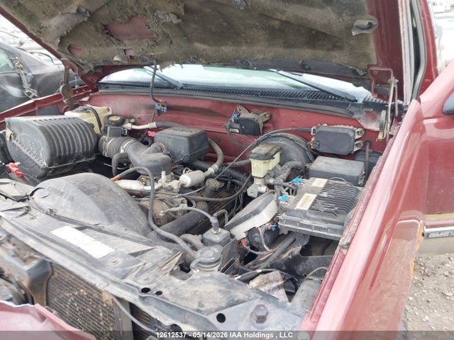 1998 Gmc Sierra K1500 მანქანა იყიდება აუქციონზე, vin: 2GTEK19R7W1562109, აუქციონის ნომერი: 12612537
