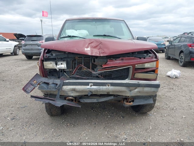 1998 Gmc Sierra K1500 მანქანა იყიდება აუქციონზე, vin: 2GTEK19R7W1562109, აუქციონის ნომერი: 12612537
