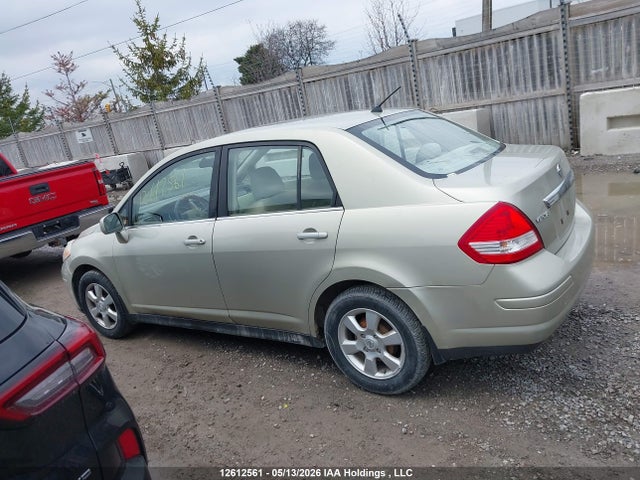 2007 Nissan Versa 1.8s მანქანა იყიდება აუქციონზე, vin: 3N1BC11E47L427097, აუქციონის ნომერი: 12612561