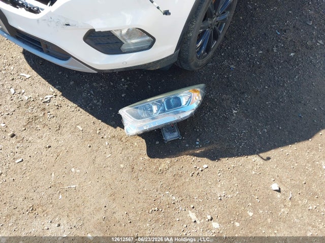 Продаж на аукціоні авто 2017 Ford Escape Titanium, vin: 1FMCU9J90HUD68469, номер лоту: 12612567
